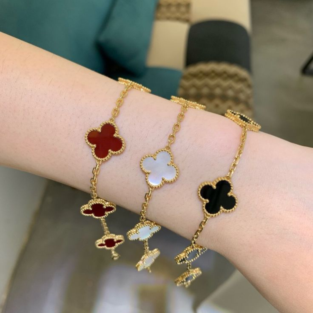 Pulsera Trebol Van Cleef | Baño de Oro 18k | Incluye Caja de Lujo